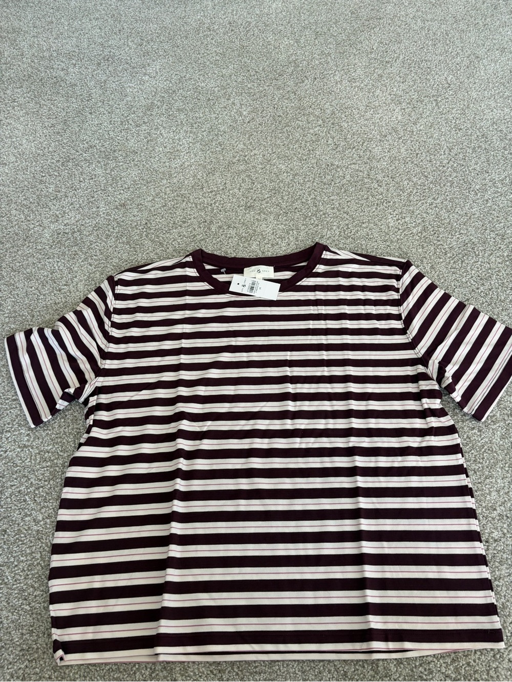 Lou & Grey Short-Sleeve Striped Tee in Maroon and Cream